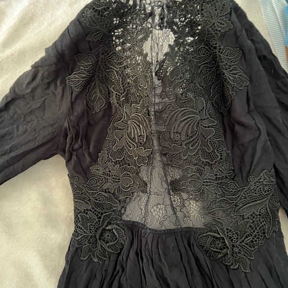 NWT open back, see through front FREE PEOPLE bohemian lace up back - Picture 7 of 7